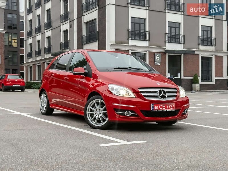 Хетчбек Mercedes-Benz B-Class 2010 в Києві фото 22 Хетчбек Mercedes-Benz B-Class 2010 в Києві