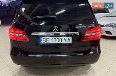 Хэтчбек Mercedes-Benz B-Class 2014 в 