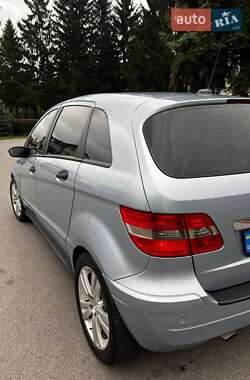 Хэтчбек Mercedes-Benz B-Class 2006 в 