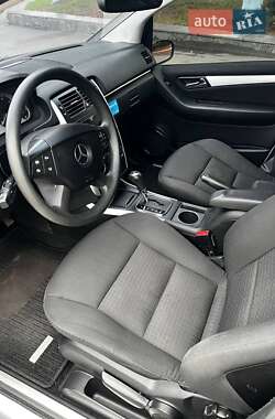 Хэтчбек Mercedes-Benz B-Class 2006 в 