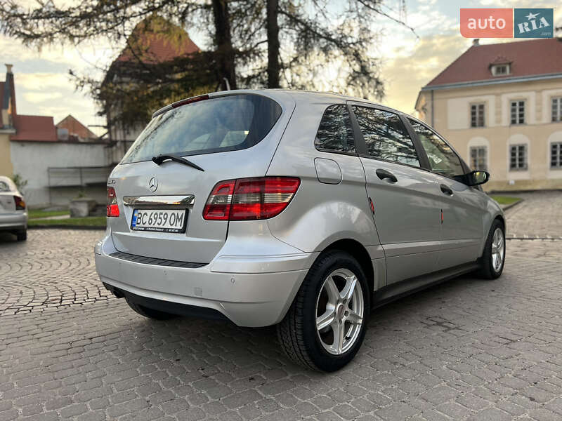 Хэтчбек Mercedes-Benz B-Class 2006 в Жовкве