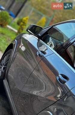 Хетчбек Mercedes-Benz B-Class 2015 в 