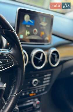 Хетчбек Mercedes-Benz B-Class 2015 в 