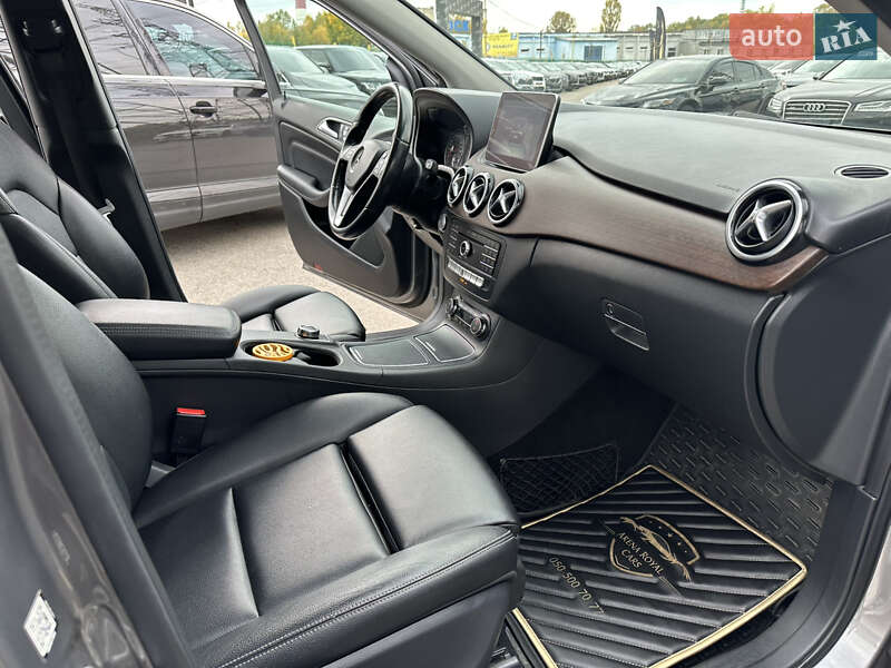 Хэтчбек Mercedes-Benz B-Class 2016 в Харькове