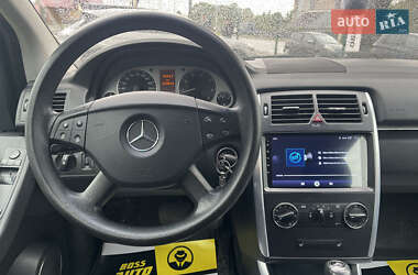 Хэтчбек Mercedes-Benz B-Class 2005 в 