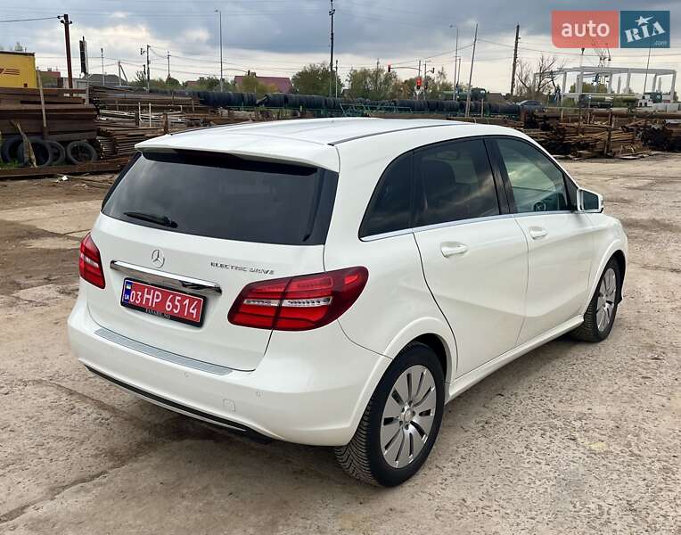 Хэтчбек Mercedes-Benz B-Class 2014 в Львове