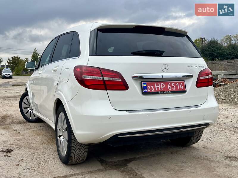 Хэтчбек Mercedes-Benz B-Class 2014 в Львове