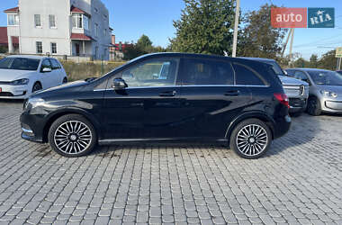 Хэтчбек Mercedes-Benz B-Class 2014 в 