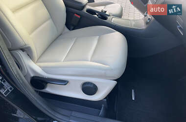Хэтчбек Mercedes-Benz B-Class 2014 в 