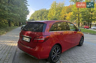 Хетчбек Mercedes-Benz B-Class 2018 в 