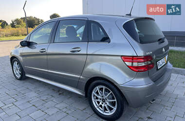 Хэтчбек Mercedes-Benz B-Class 2007 в 
