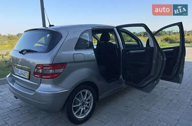 Хэтчбек Mercedes-Benz B-Class 2007 в 