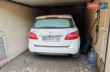 Mercedes-Benz B-Class 2017