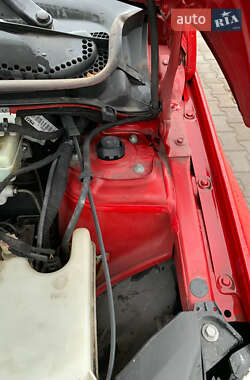 Хэтчбек Mercedes-Benz B-Class 2010 в 