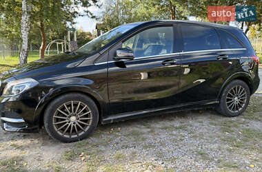 Хэтчбек Mercedes-Benz B-Class 2015 в 