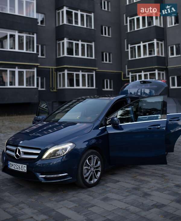 Хэтчбек Mercedes-Benz B-Class 2013 в Ахтырке фото 3 Хэтчбек Mercedes-Benz B-Class 2013 в Ахтырке