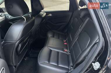 Хэтчбек Mercedes-Benz B-Class 2015 в 