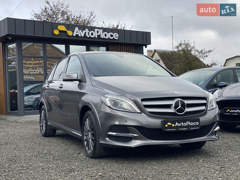 Хэтчбек Mercedes-Benz B-Class 2016 в Луцке