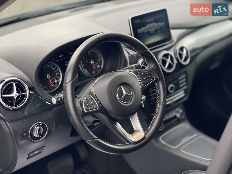 Хэтчбек Mercedes-Benz B-Class 2016 в Луцке