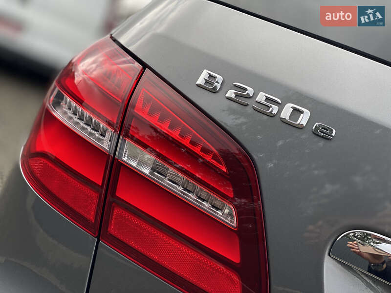 Хэтчбек Mercedes-Benz B-Class 2016 в Луцке