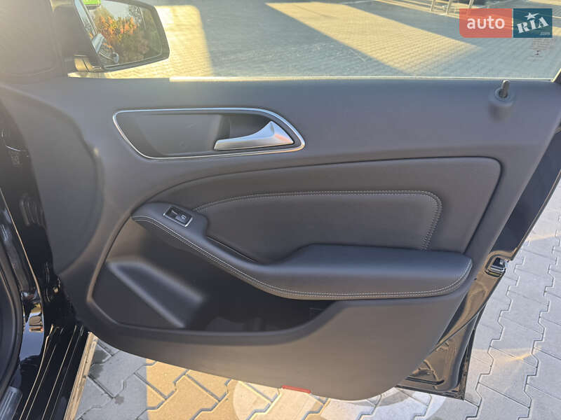 Хэтчбек Mercedes-Benz B-Class 2016 в Хмельницком