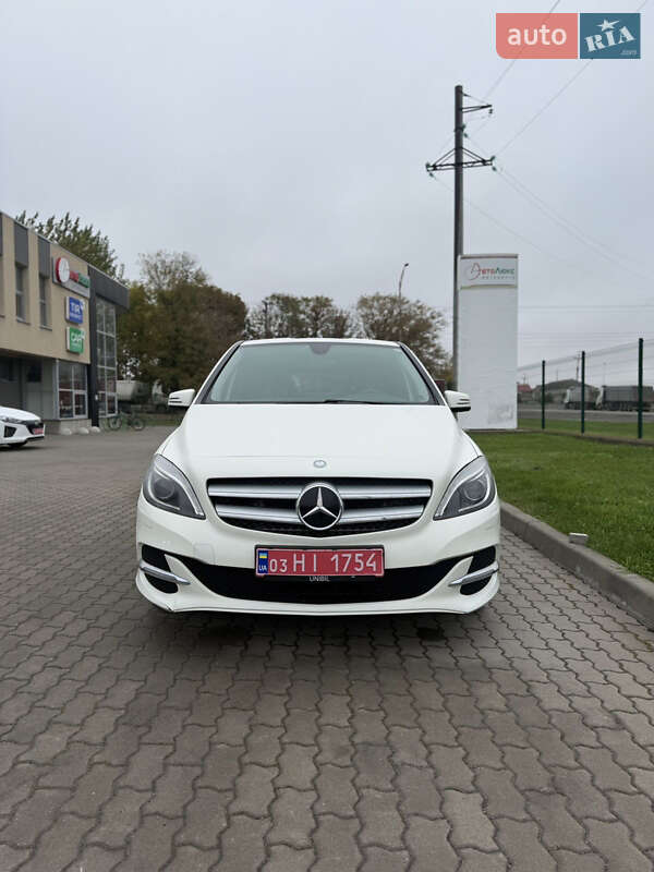 Хэтчбек Mercedes-Benz B-Class 2015 в Радехове