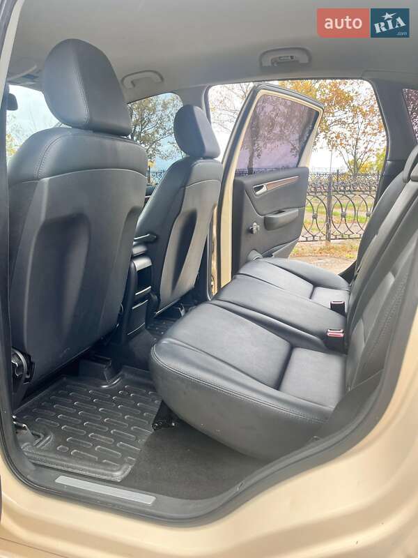 Хетчбек Mercedes-Benz B-Class 2010 в Миколаєві