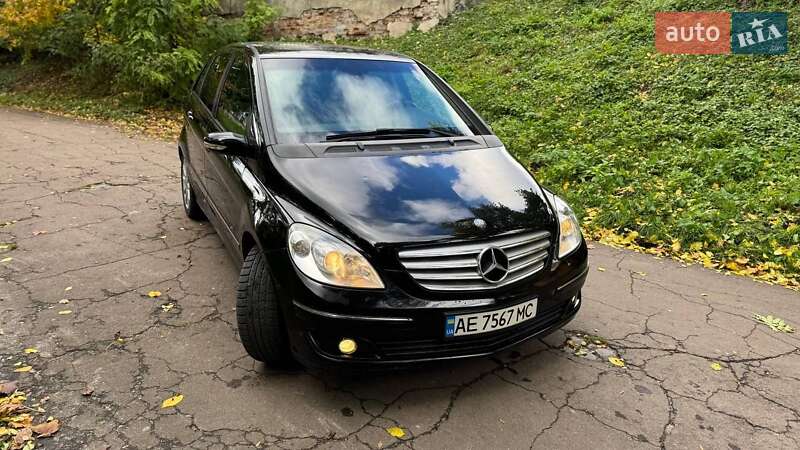 Хэтчбек Mercedes-Benz B-Class 2007 в Остроге