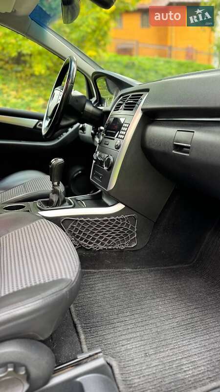 Хэтчбек Mercedes-Benz B-Class 2007 в Остроге
