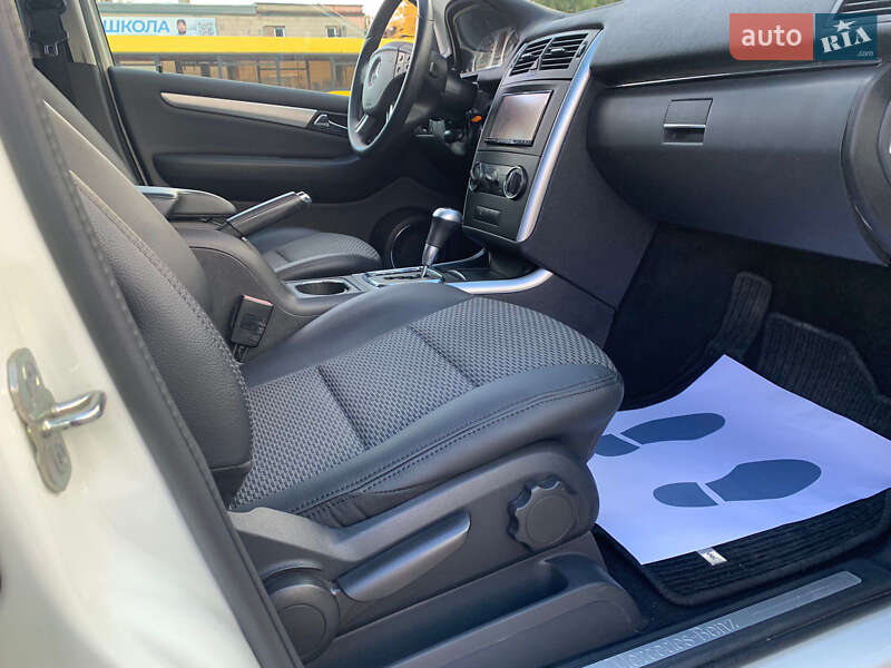 Хетчбек Mercedes-Benz B-Class 2010 в Києві