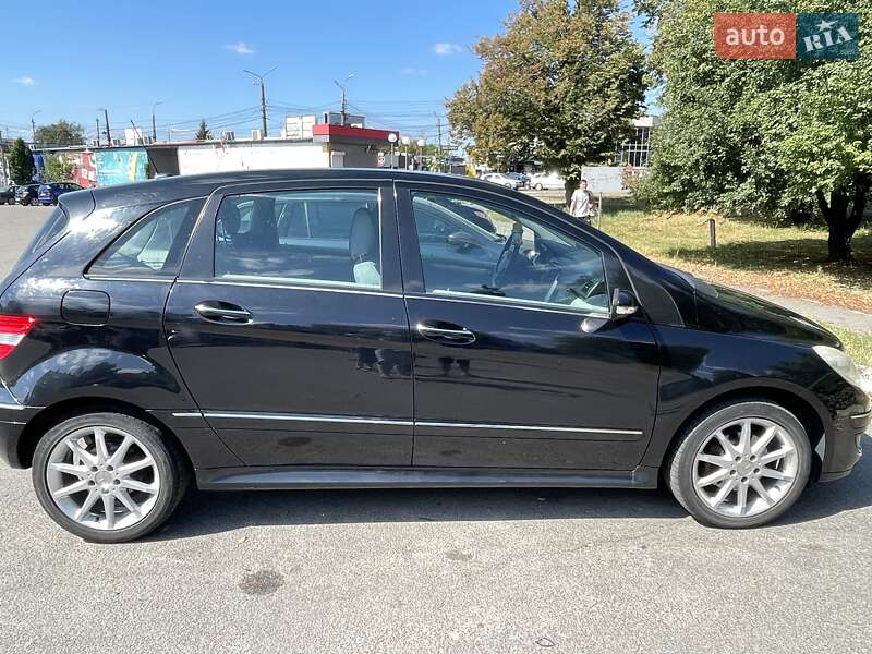Mercedes-Benz B-Class 2005