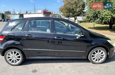 Хэтчбек Mercedes-Benz B-Class 2005 в 