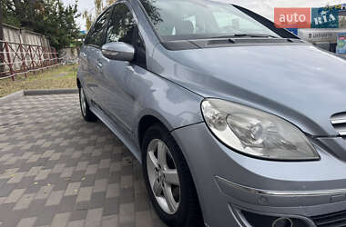 Хэтчбек Mercedes-Benz B-Class 2005 в 
