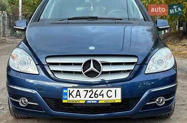 Хэтчбек Mercedes-Benz B-Class 2008 в 