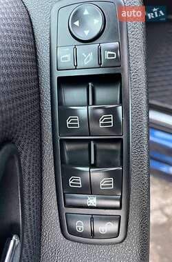 Хэтчбек Mercedes-Benz B-Class 2008 в 