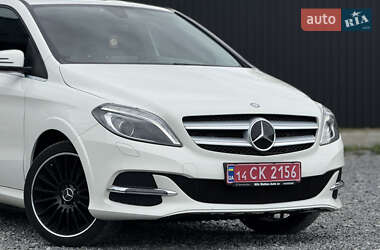 Хэтчбек Mercedes-Benz B-Class 2016 в 