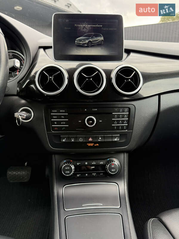 Хэтчбек Mercedes-Benz B-Class 2016 в Дрогобыче
