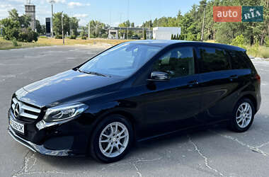 Хэтчбек Mercedes-Benz B-Class 2015 в 
