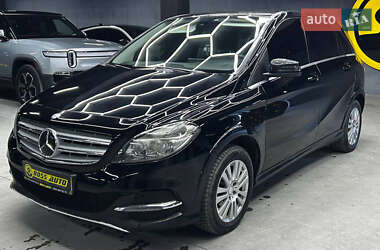 Хетчбек Mercedes-Benz B-Class 2014 в 