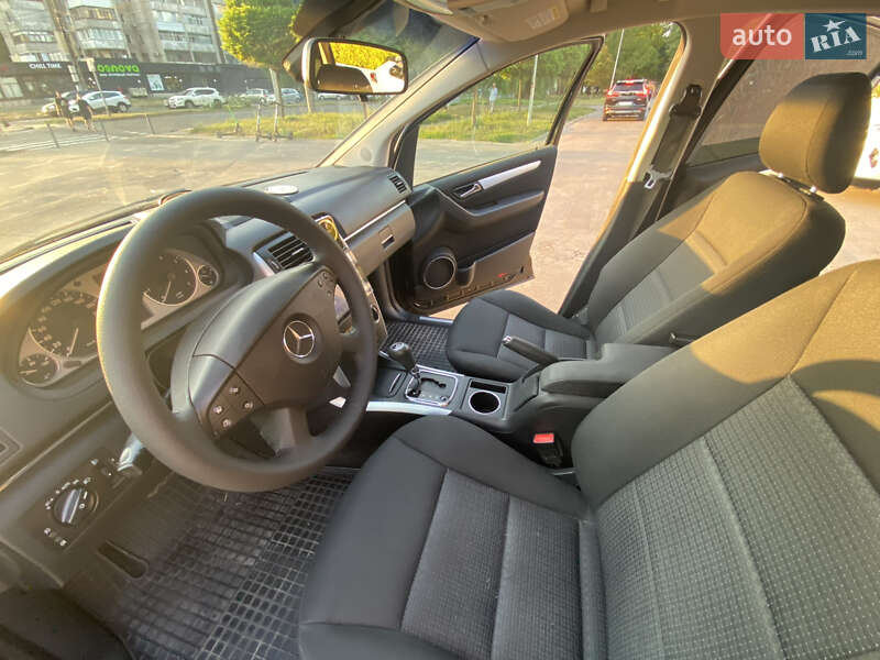 Хэтчбек Mercedes-Benz B-Class 2006 в Виннице