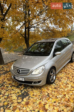 Хэтчбек Mercedes-Benz B-Class 2006 в 