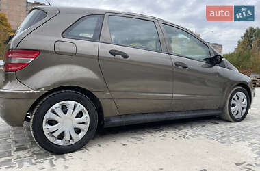 Хэтчбек Mercedes-Benz B-Class 2006 в 