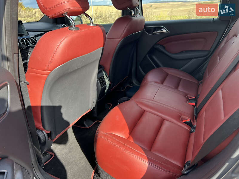 Хэтчбек Mercedes-Benz B-Class 2015 в Нововолынске