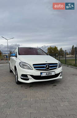 Mercedes-Benz B-Class 2015
