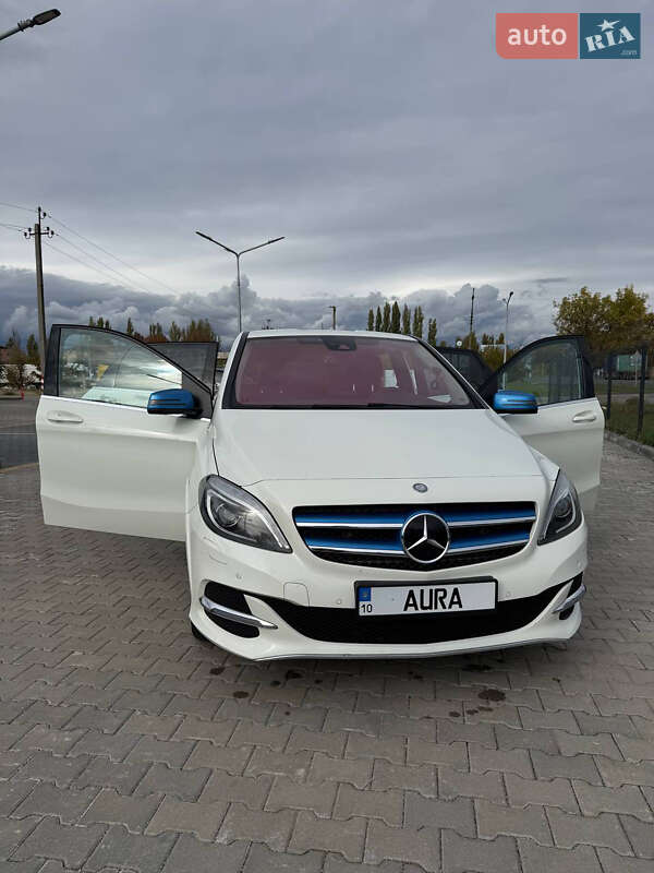 Хетчбек Mercedes-Benz B-Class 2015 в Миколаєві фото 3 Хетчбек Mercedes-Benz B-Class 2015 в Миколаєві