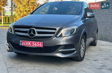 Хетчбек Mercedes-Benz B-Class 2017 в 