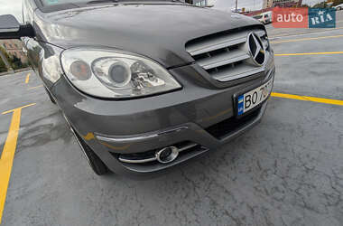 Хетчбек Mercedes-Benz B-Class 2008 в  фото 16 Хетчбек Mercedes-Benz B-Class 2008 в