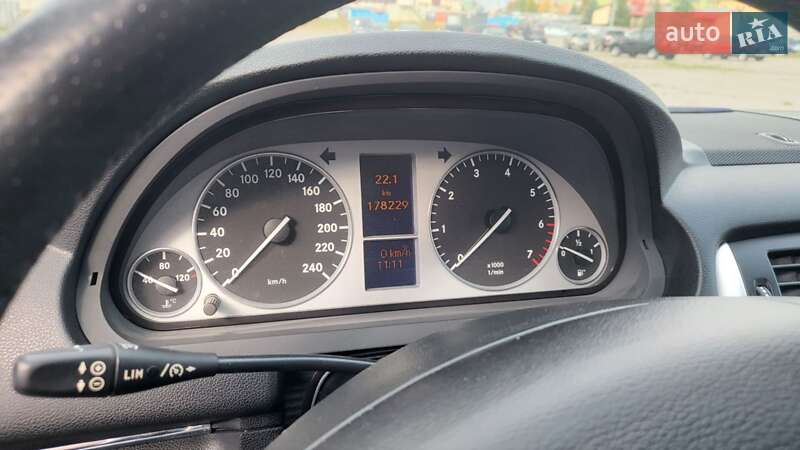 Хетчбек Mercedes-Benz B-Class 2006 в Вінниці фото 24 Хетчбек Mercedes-Benz B-Class 2006 в Вінниці