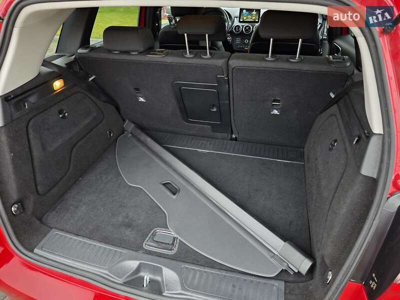 Хетчбек Mercedes-Benz B-Class 2017 в Тернополі