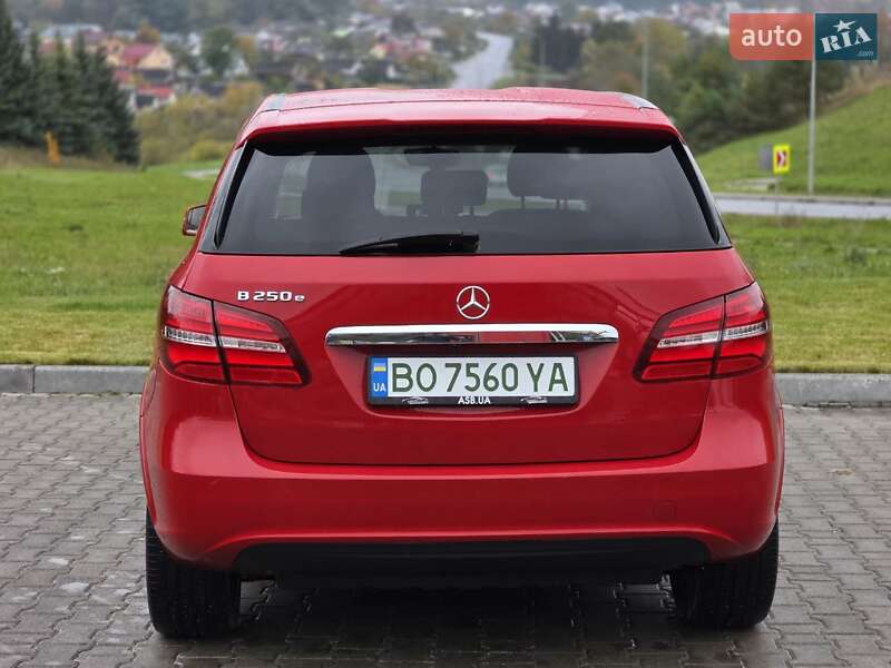 Хетчбек Mercedes-Benz B-Class 2017 в Тернополі